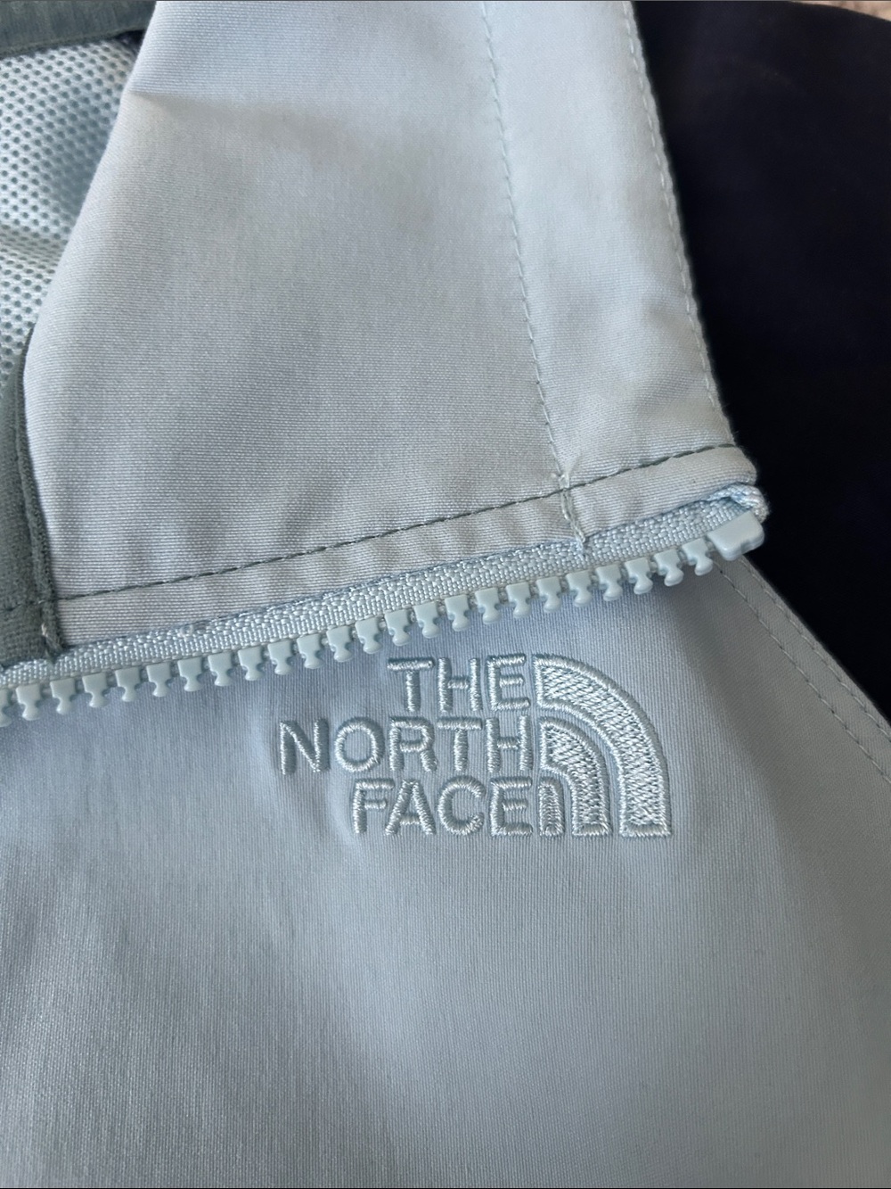 The North Face Light Blue, Slate & Navy Colorblock Half-Zip Bomber Jacket - Picture 5 of 5